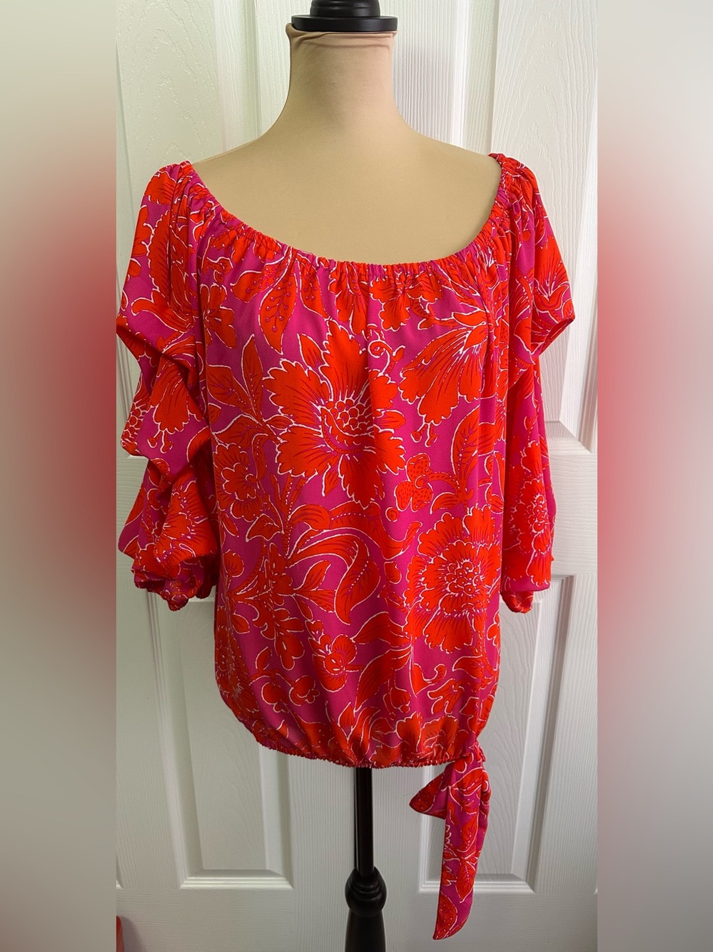 CeCe Pink and Red Floral Off-Shoulder Tie-Hem Blouse